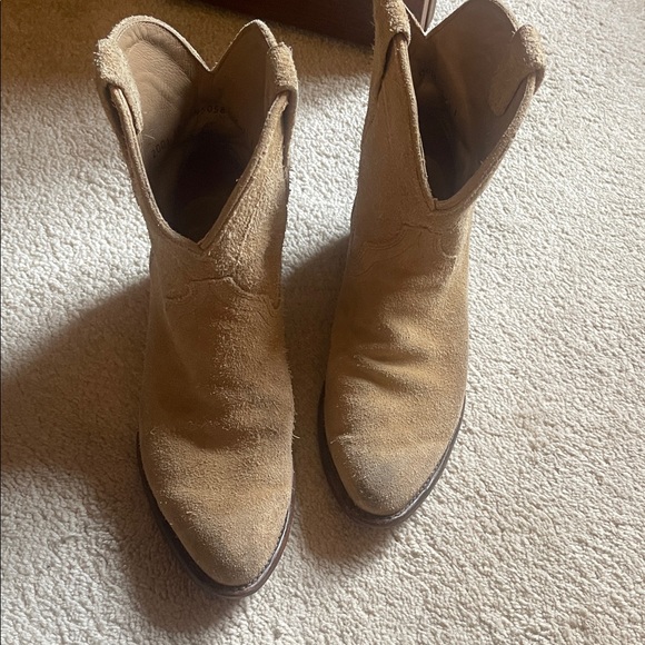 Women's Tecova Tan Suede Western Boots - Picture 6 of 8